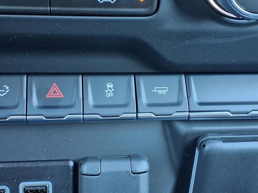 2026 Chevrolet Silverado 1500 - Image 10