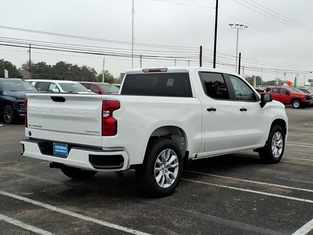 2026 Chevrolet Silverado 1500 - Image 5