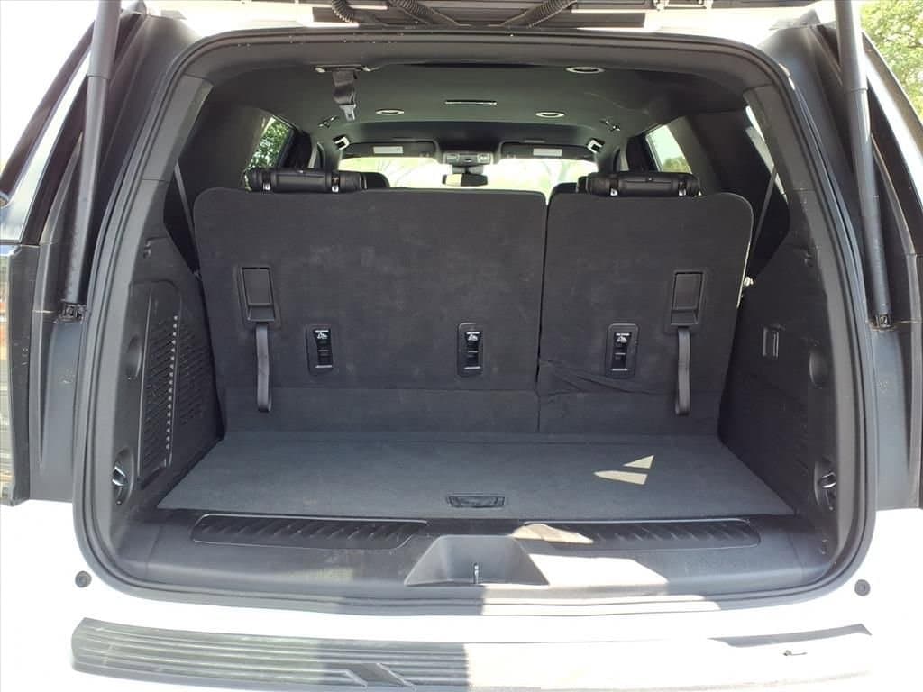 2025 Chevrolet Tahoe - Image 12