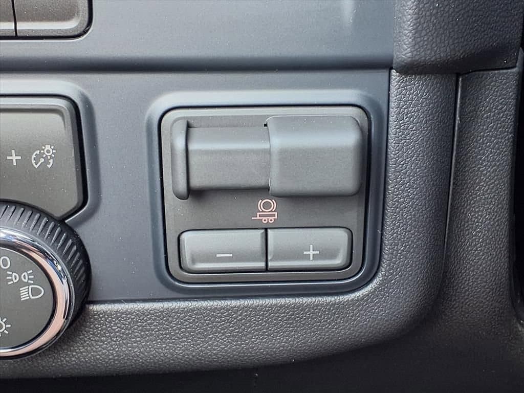 2026 Chevrolet Tahoe - Image 11