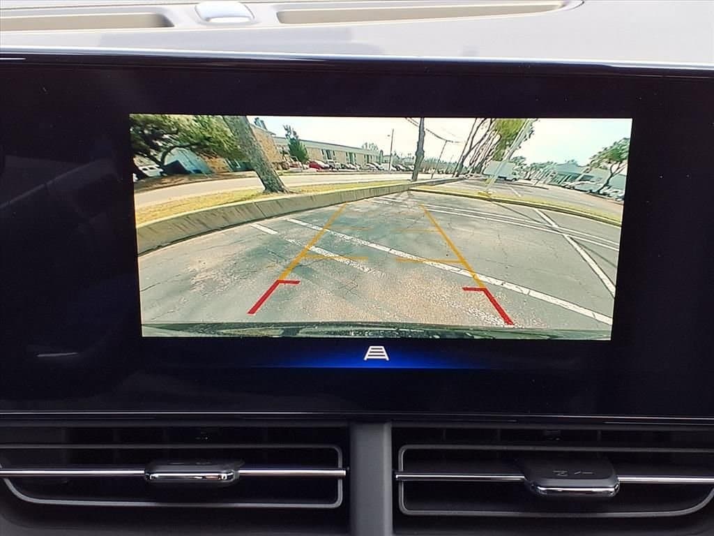 2026 Chevrolet Trax - Image 11