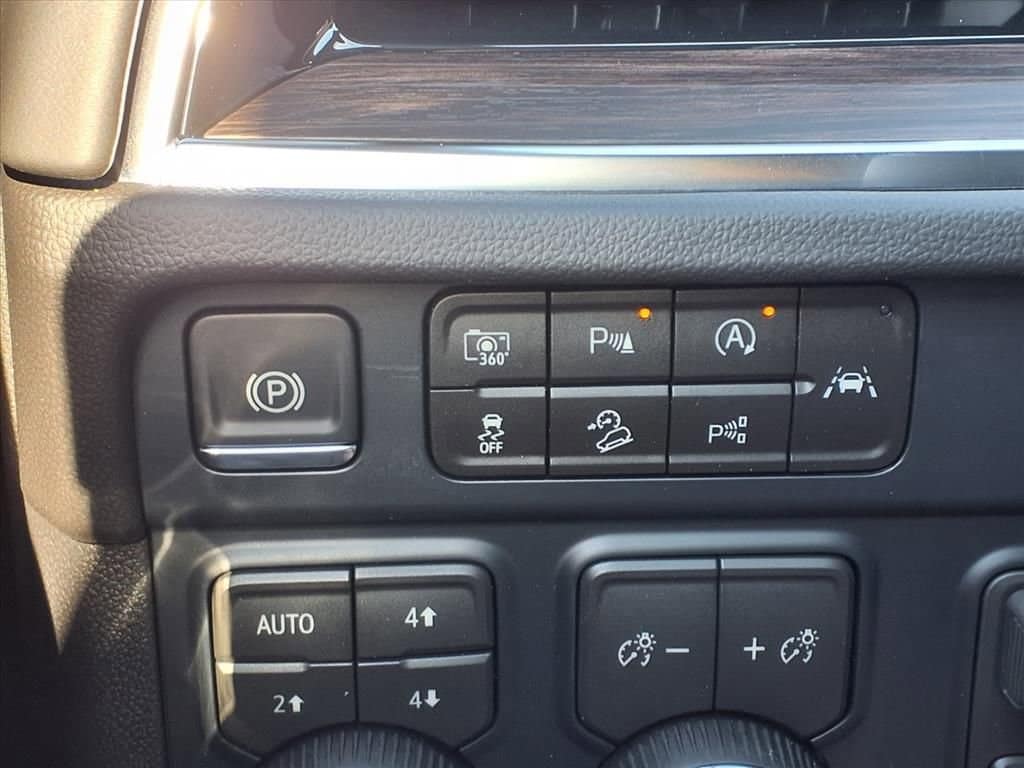 2026 Chevrolet Tahoe - Image 9