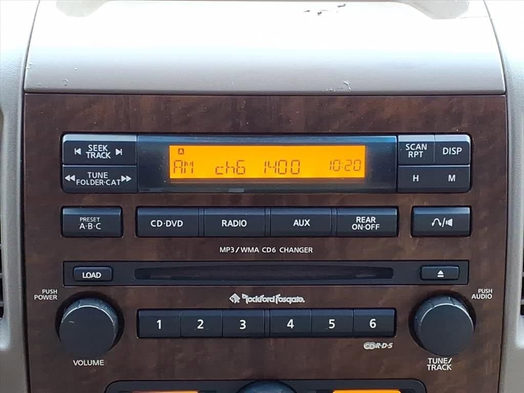 2011 Nissan Titan - Image 17