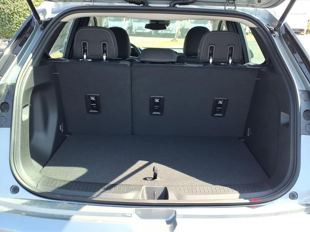 2027 Chevrolet Bolt - Image 10