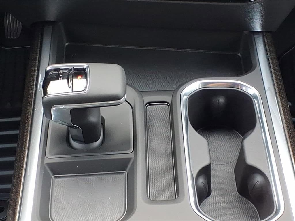 2026 Chevrolet Silverado 1500 - Image 19