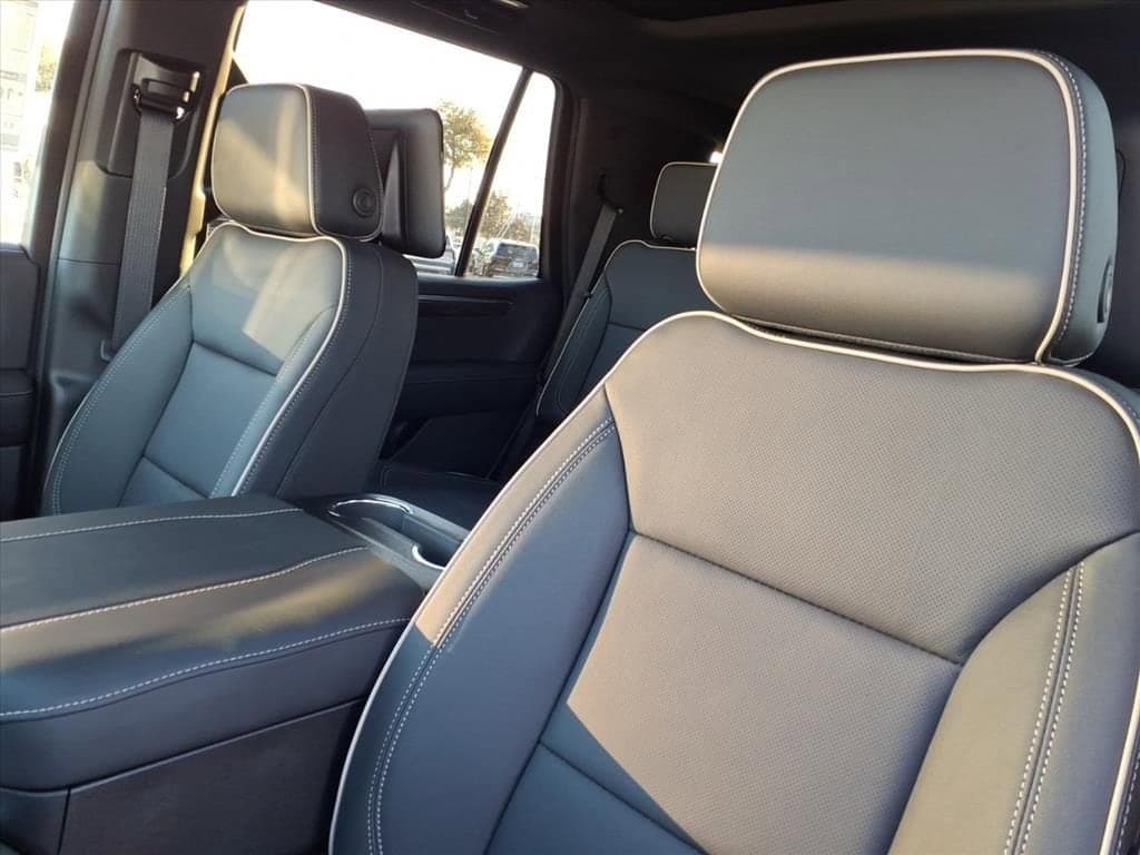 2026 Chevrolet Tahoe - Image 15