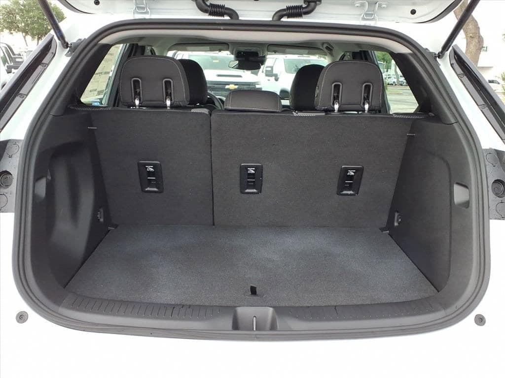 2027 Chevrolet Bolt - Image 10