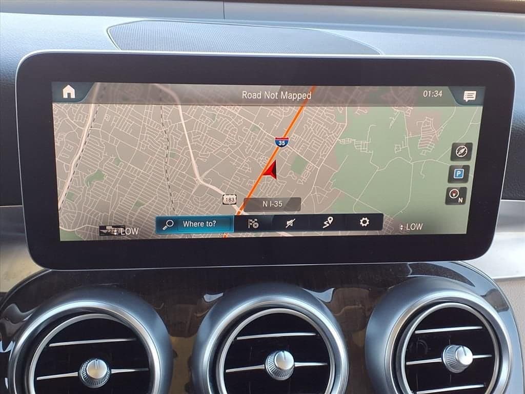 2021 Mercedes-Benz GLC - Image 13