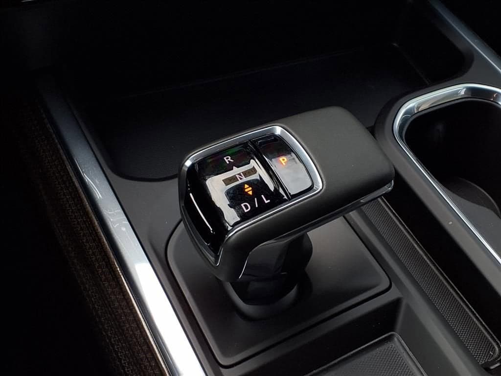 2026 Chevrolet Silverado 1500 - Image 15