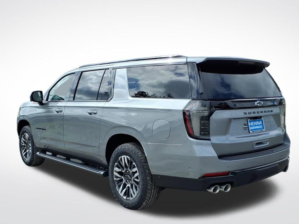 2026 Chevrolet Suburban - Image 4