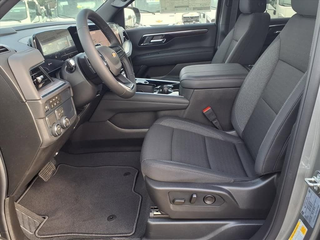 2026 Chevrolet Tahoe - Image 6