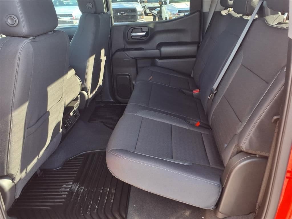 2026 Chevrolet Silverado 1500 - Image 7