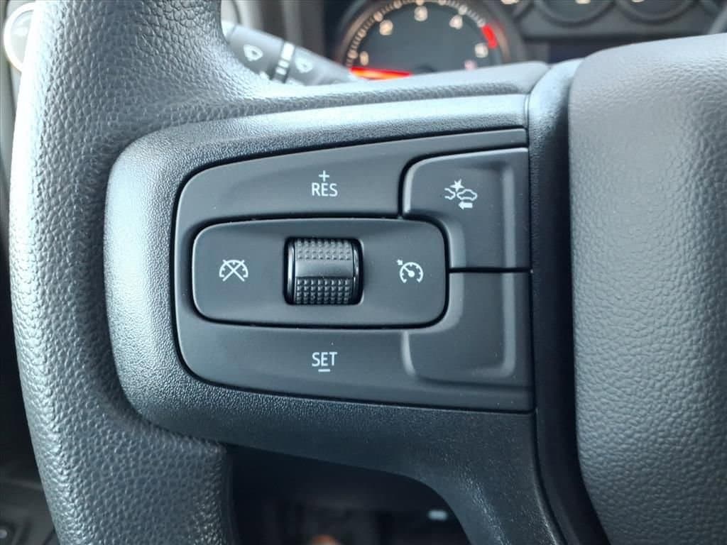 2026 Chevrolet Silverado 3500 HD Chassis Cab - Image 21