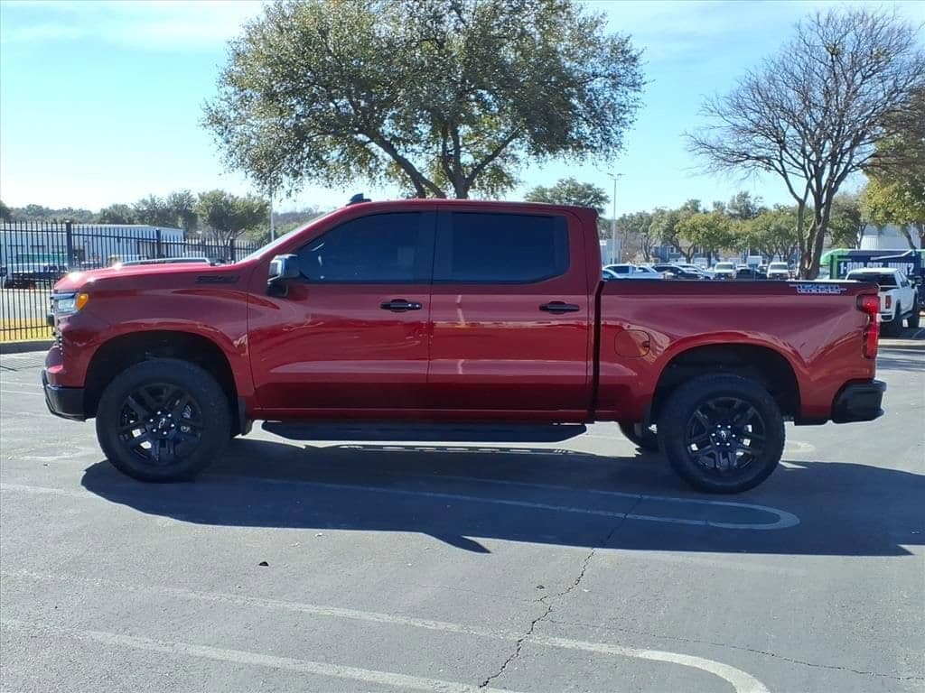 2026 Chevrolet Silverado 1500 - Image 4