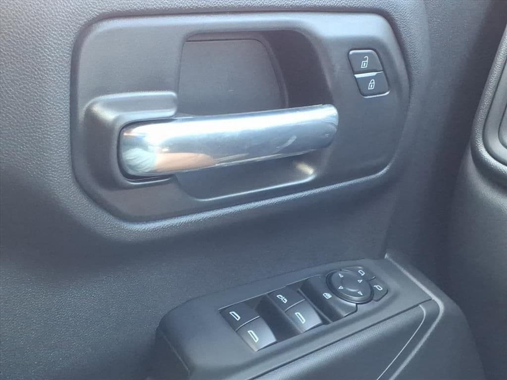 2026 Chevrolet Silverado 1500 - Image 28