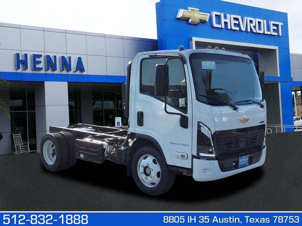 2025 Chevrolet Low Cab Forward 5500 XD - Image 1