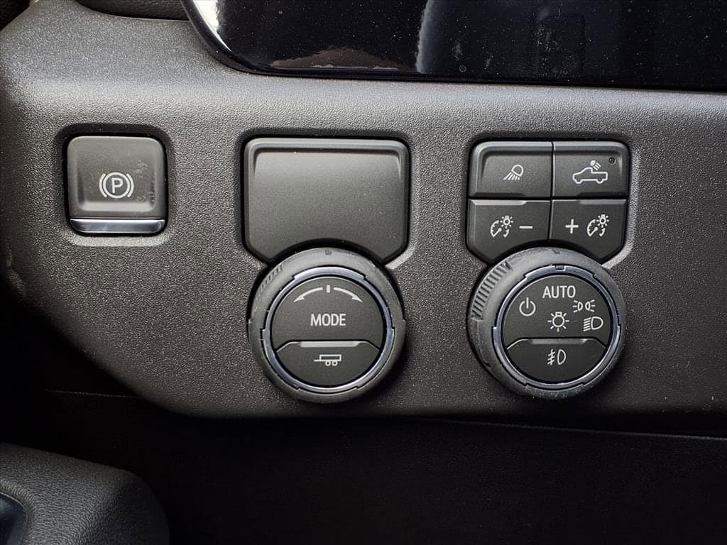 2026 Chevrolet Silverado 1500 - Image 18