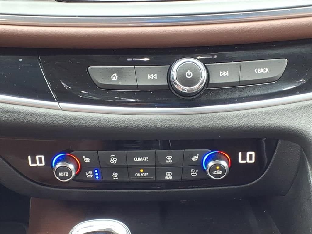 2019 Buick Enclave - Image 25