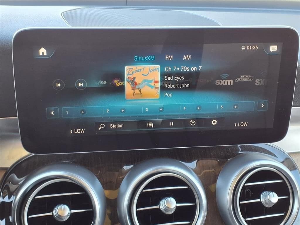 2021 Mercedes-Benz GLC - Image 14