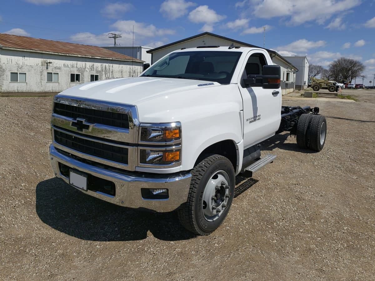 2024 Chevrolet Silverado 5500 HD - Image 1