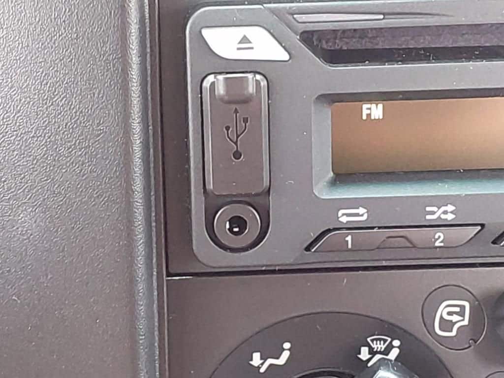 2025 Chevrolet Low Cab Forward 4500 HG - Image 16