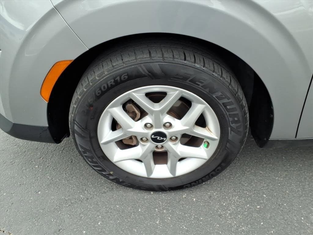 2023 Kia Soul - Image 9