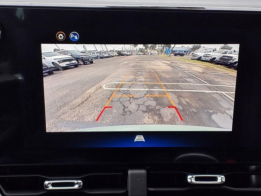 2026 Chevrolet Equinox - Image 13