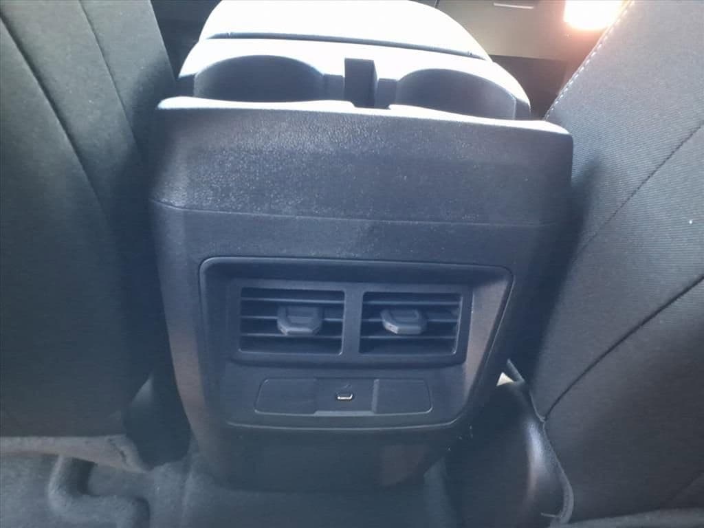 2026 Chevrolet Colorado - Image 12