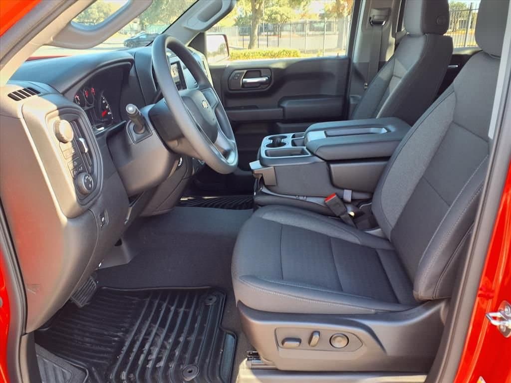 2026 Chevrolet Silverado 1500 - Image 6