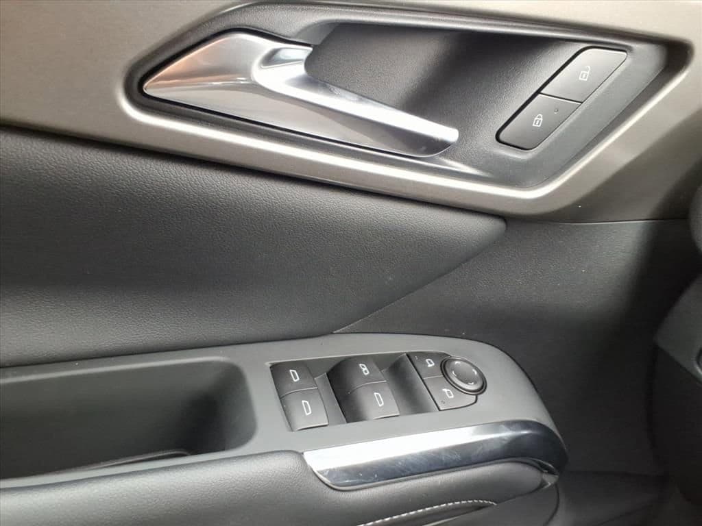 2026 Chevrolet Traverse - Image 18