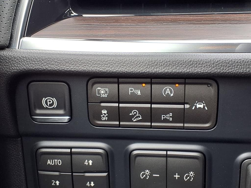 2026 Chevrolet Tahoe - Image 10