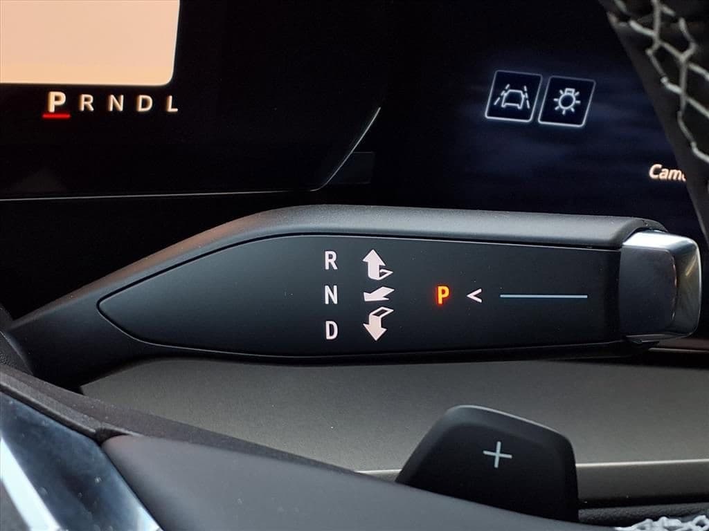 2026 Chevrolet Traverse - Image 18