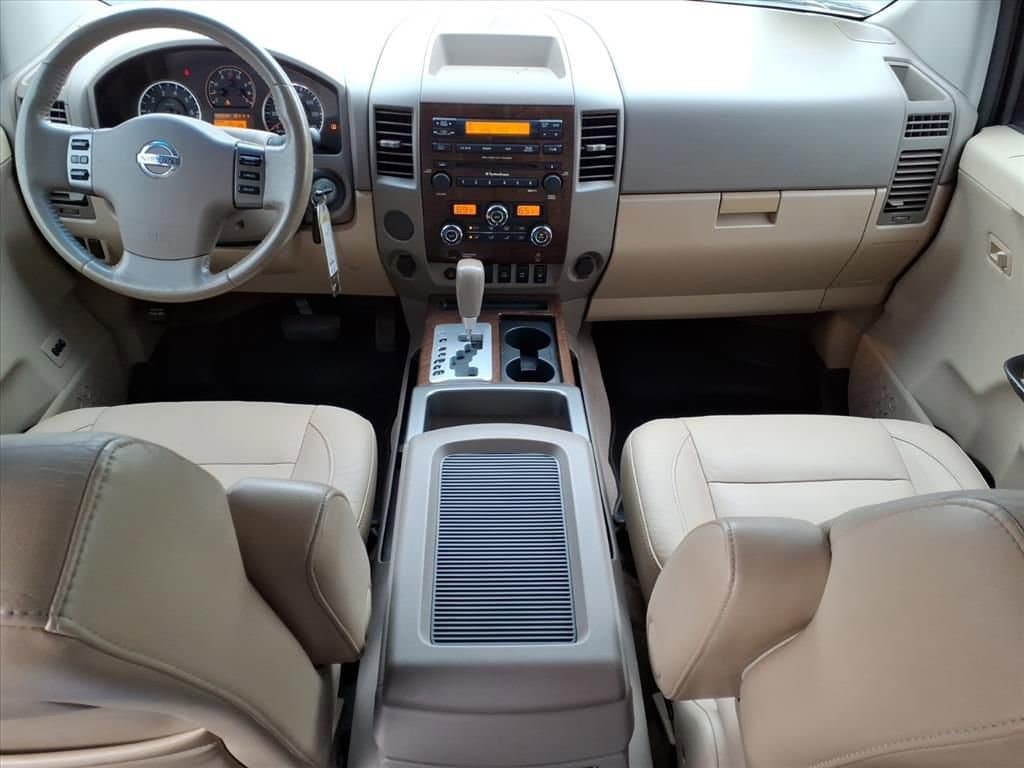 2011 Nissan Titan - Image 14