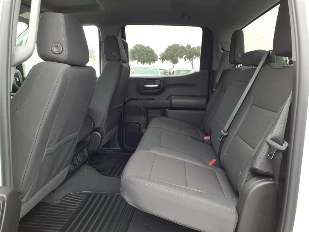 2026 Chevrolet Silverado 1500 - Image 11