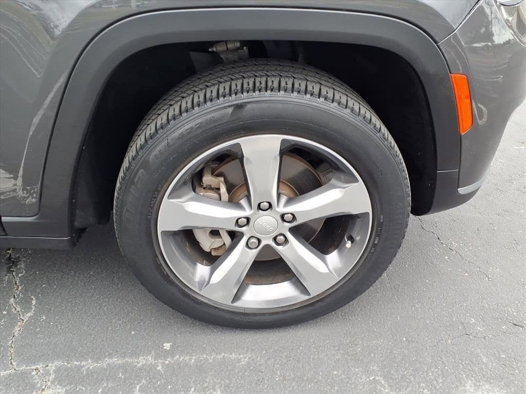 2021 Jeep Grand Cherokee L - Image 8