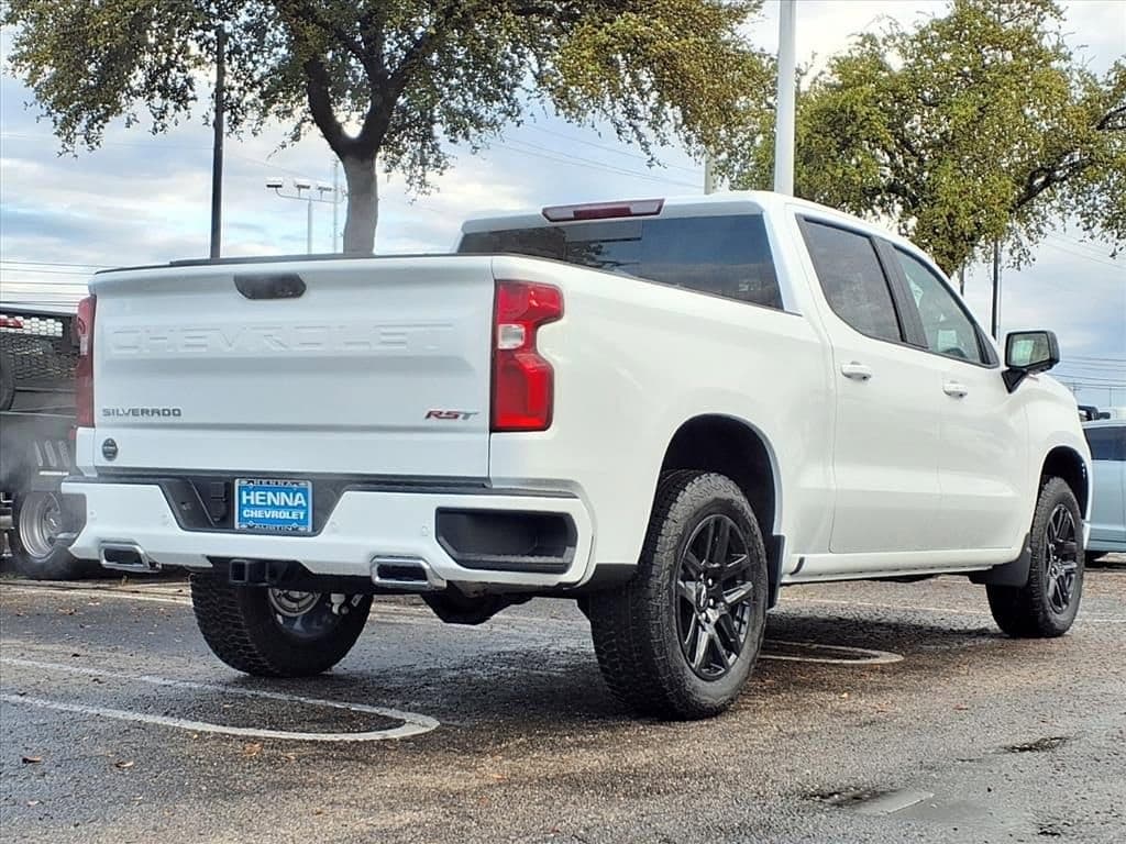 2026 Chevrolet Silverado 1500 - Image 5