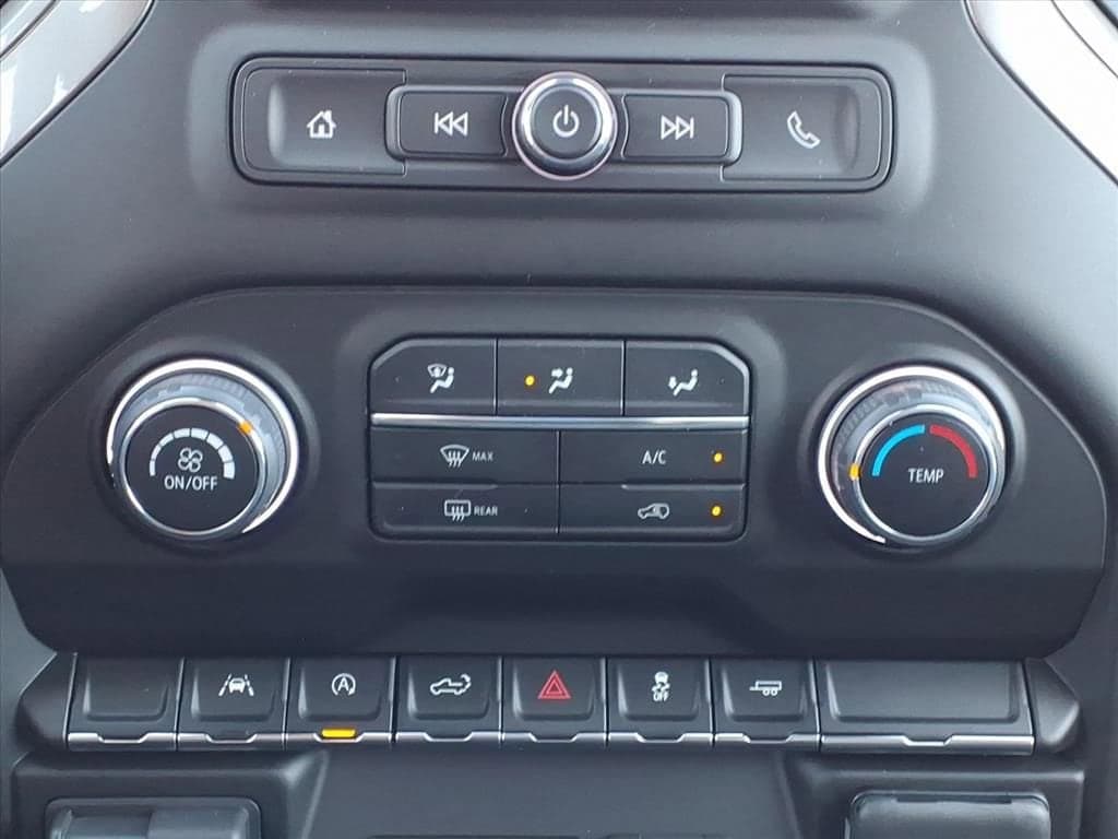 2026 Chevrolet Silverado 1500 - Image 24