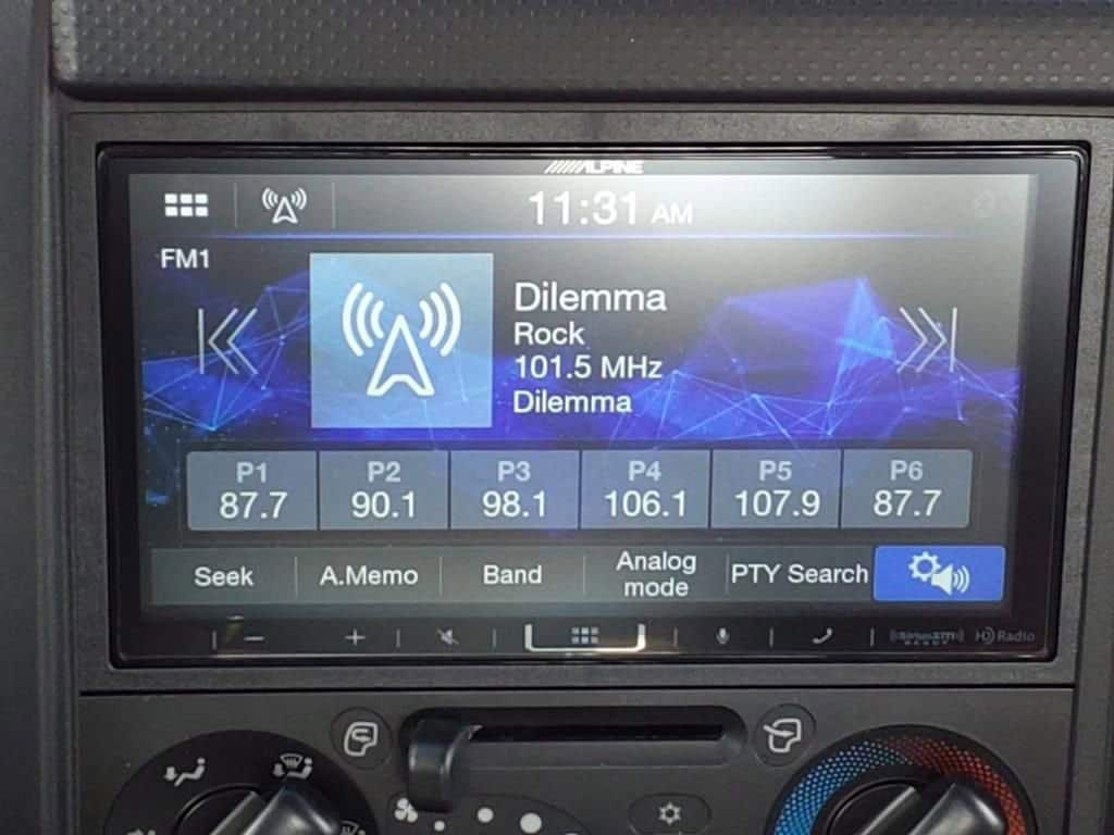 2025 Chevrolet Low Cab Forward 4500 HG - Image 11