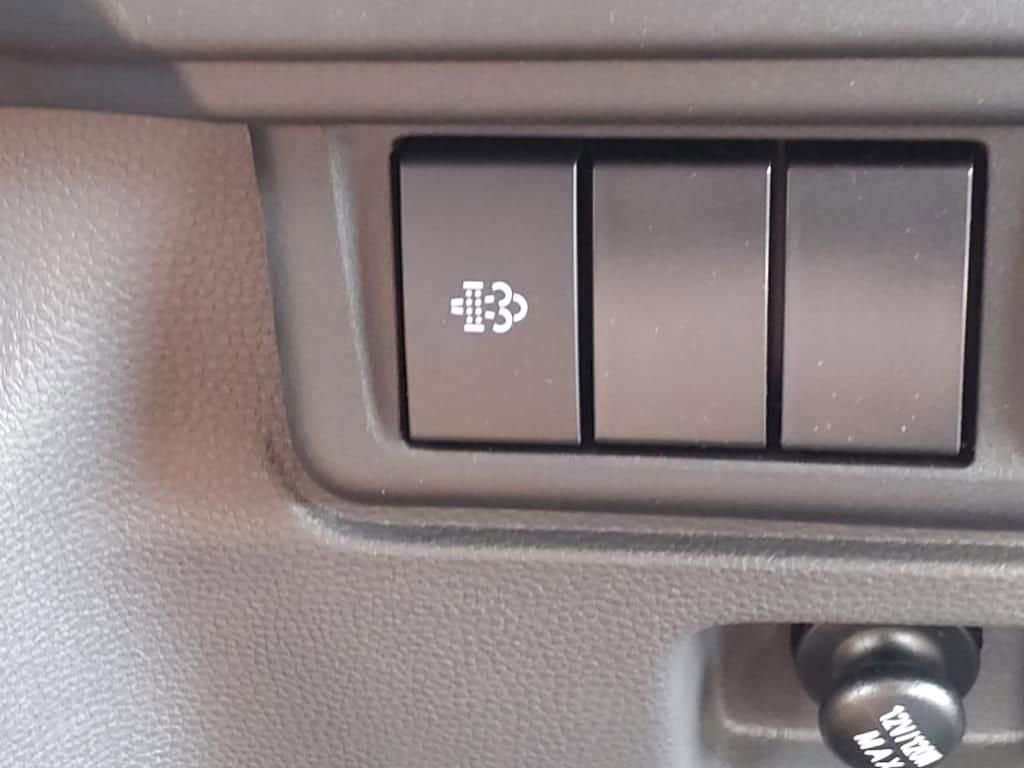 2025 Chevrolet Low Cab Forward 5500 XD - Image 7