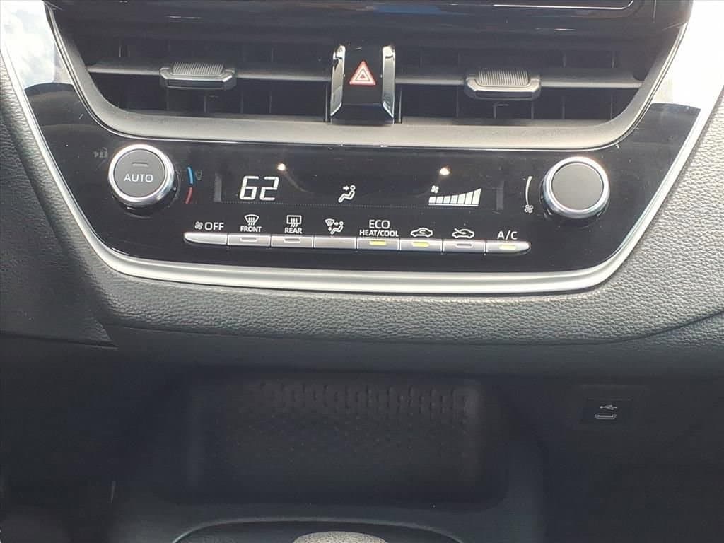 2023 Toyota Corolla - Image 16