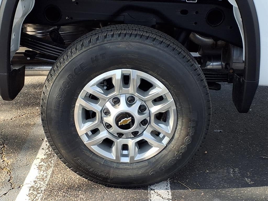 2026 Chevrolet Silverado 2500 HD - Image 4