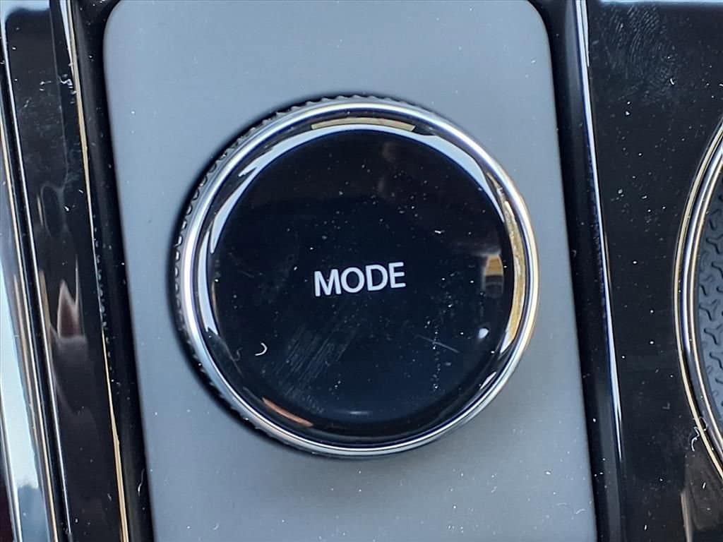 2026 Chevrolet Equinox - Image 10