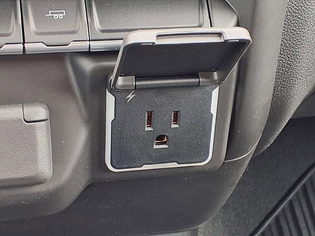 2026 Chevrolet Silverado 1500 - Image 16