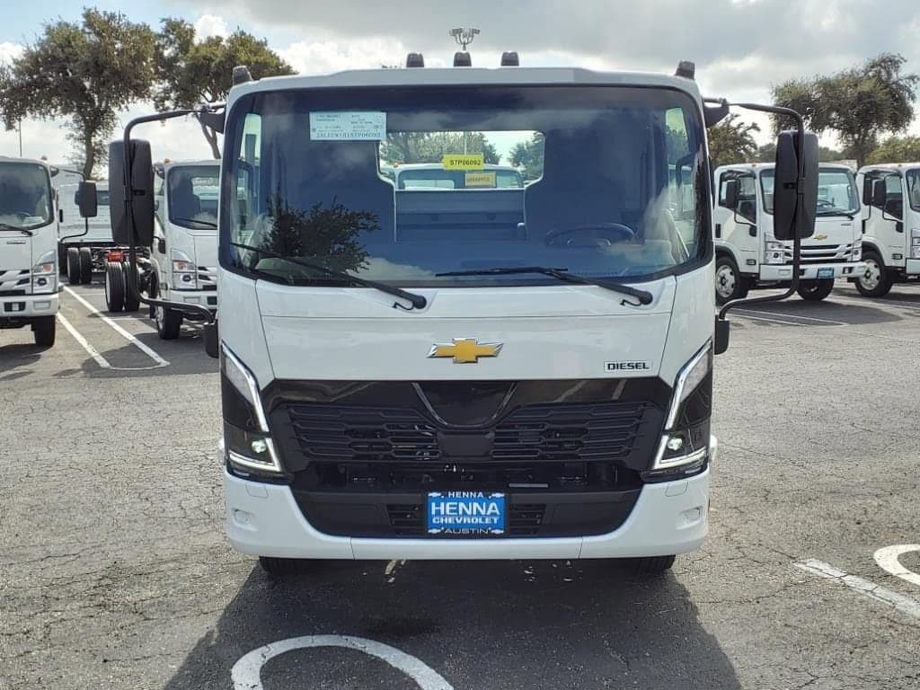 2025 Chevrolet Low Cab Forward 5500 XD - Image 2