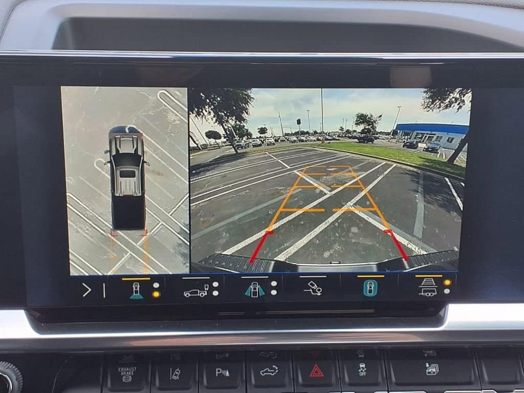 2025 Chevrolet Silverado 2500 HD - Image 15