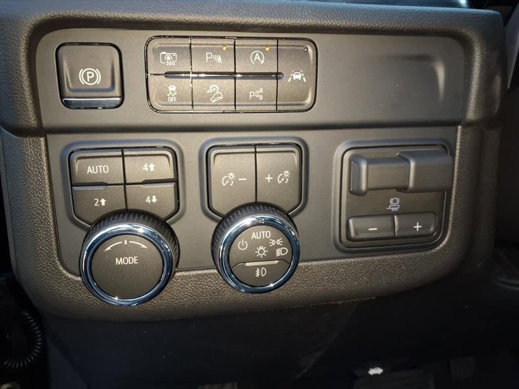 2026 Chevrolet Tahoe - Image 12