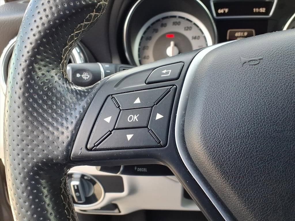 2015 Mercedes-Benz GLA-Class - Image 22