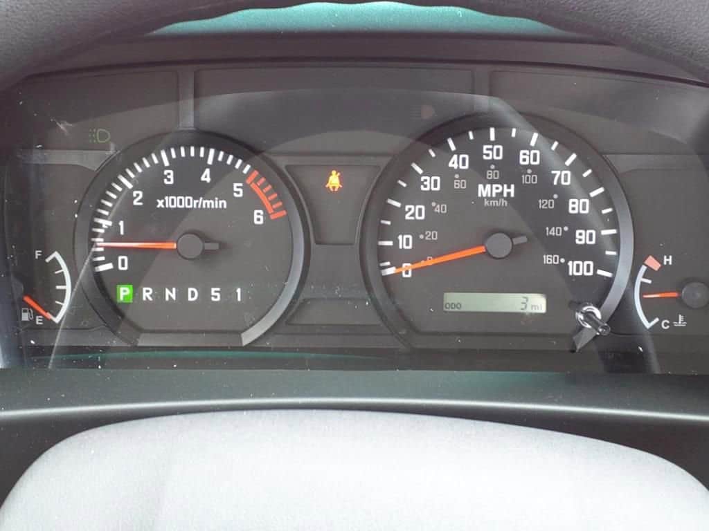 2025 Chevrolet Low Cab Forward 4500 HG - Image 19