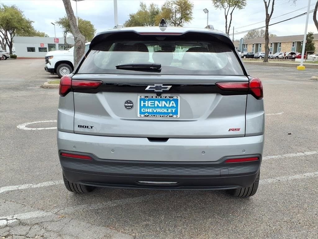 2027 Chevrolet Bolt - Image 7