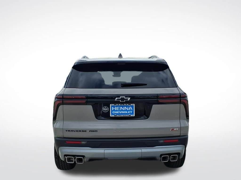 2026 Chevrolet Traverse - Image 3